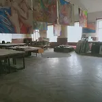 V Galerii *
