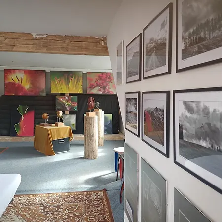 V Galerii Privat bolig Zlata Olesnice (Jablonec nad Nisou)
